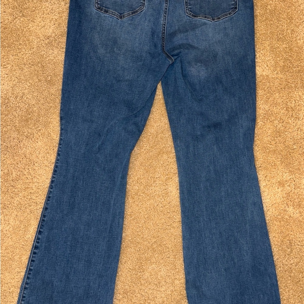 Torrid TRIO Fit Slim Boot Limitless Stretch Blue Jeans Womens 10-14 (31X30) - Picture 6 of 6